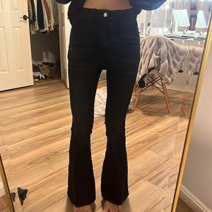 BRAND NEW SHEIN Flare Jeans
